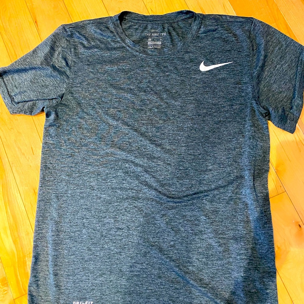 Nike Mens Small T Shirt Dri Fit